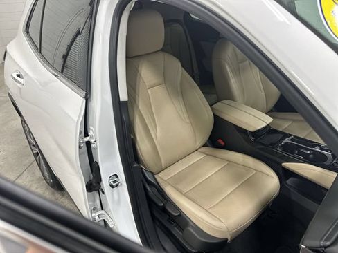 Used 2024 Buick Envision Preferred AWD/4WD image 18