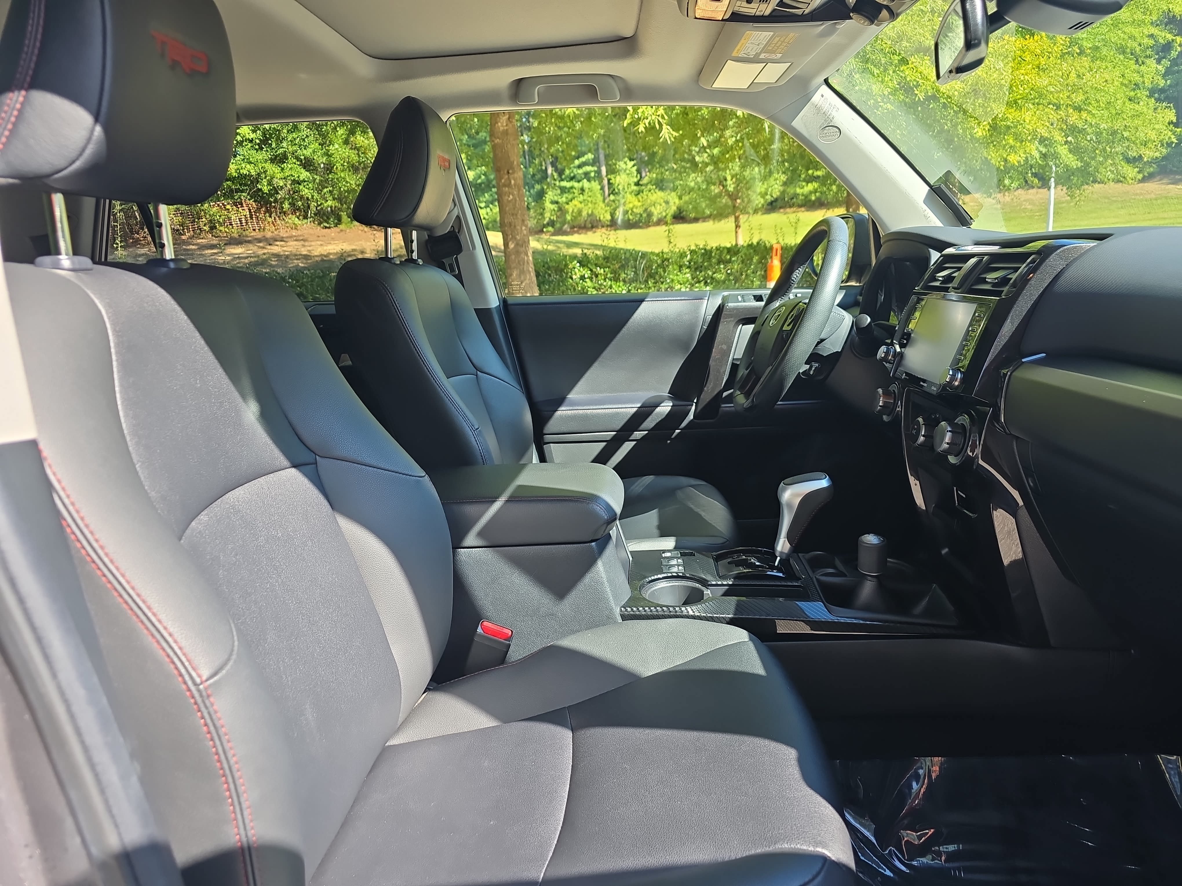 Used 2022 Toyota 4Runner TRD Off-Road Premium w/ Moonroof Package AWD/4WD image 10