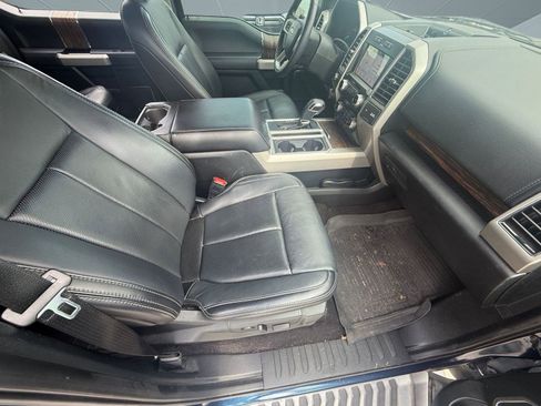 Used 2019 Ford F150 Lariat w/ Equipment Group 502A Luxury image 21