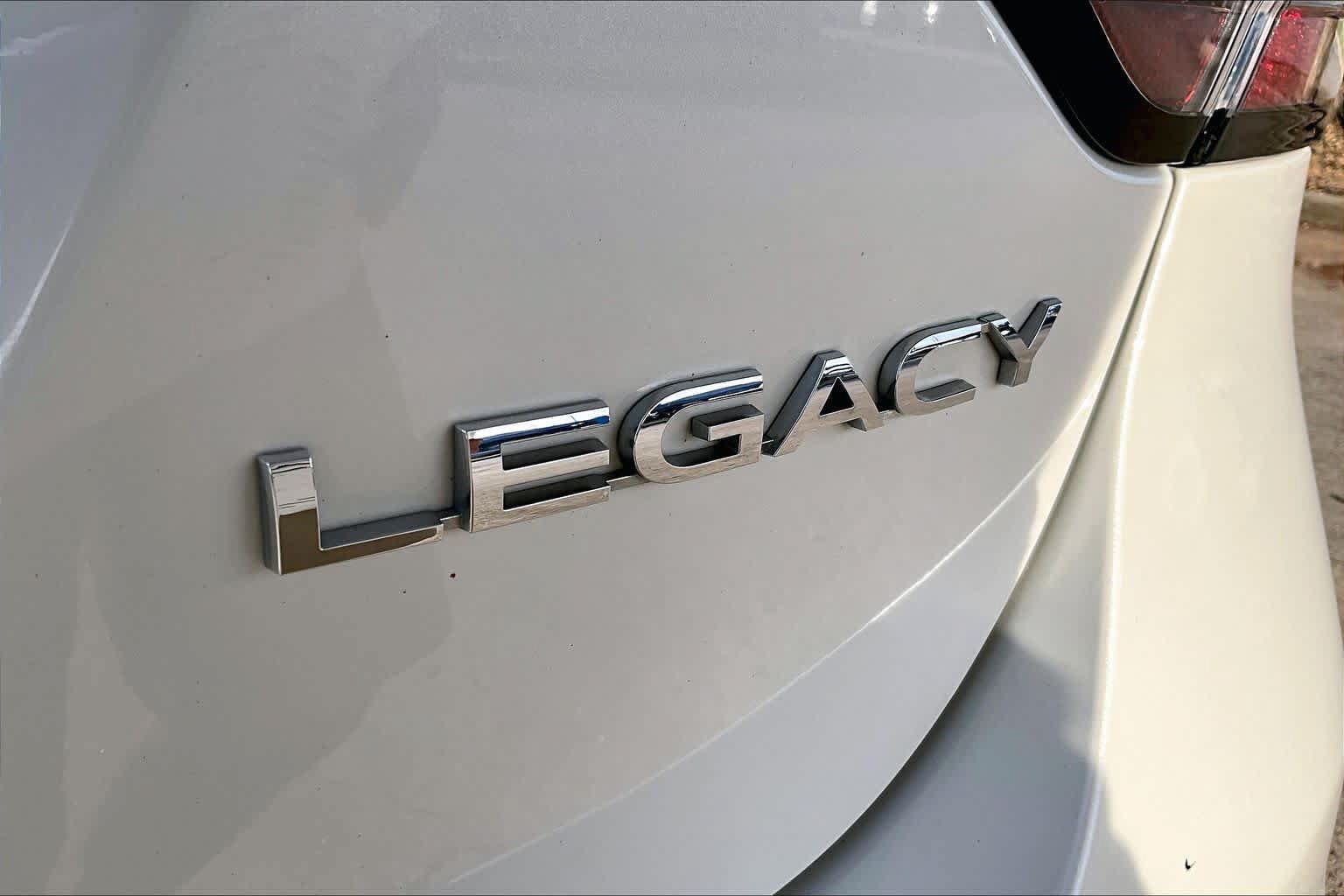 Used 2023 Subaru Legacy Premium w/ Popular Package #1 AWD/4WD image 9