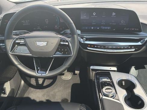 Certified 2024 Cadillac Lyriq Tech AWD/4WD image 23