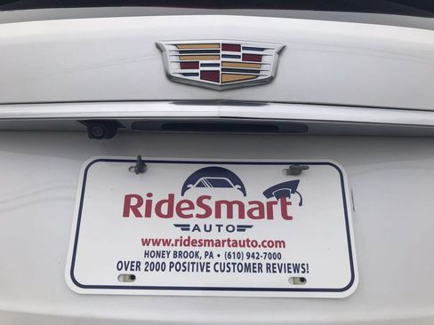 Used 2017 Cadillac XT5 Luxury w/ Driver Awareness Package AWD/4WD image 36
