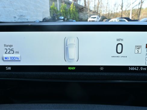 Used 2023 Ford Mustang Mach-E Premium image 20