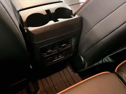 Used 2023 GMC Canyon AT4 w/ AT4 Premium Package image 11