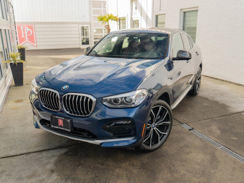 Used 2020 BMW X4 xDrive30i w/ Convenience Package AWD/4WD image 3