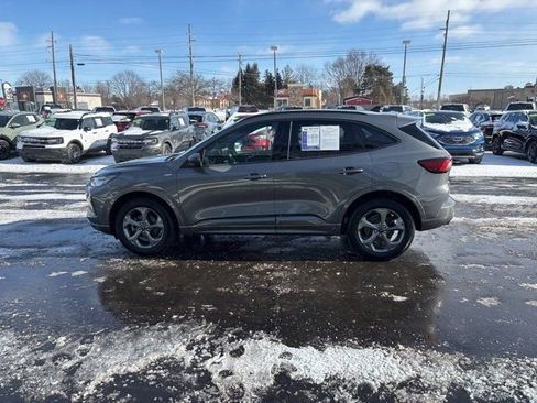 Certified 2023 Ford Escape ST-Line w/ Tech Pack #1 AWD/4WD image 18