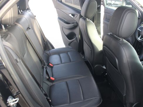 Used 2020 Buick Encore GX Essence w/ Experience Buick Package image 34