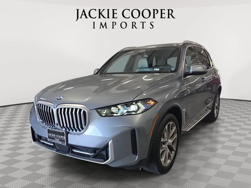 Used 2025 BMW X5 xDrive40i AWD/4WD image 1