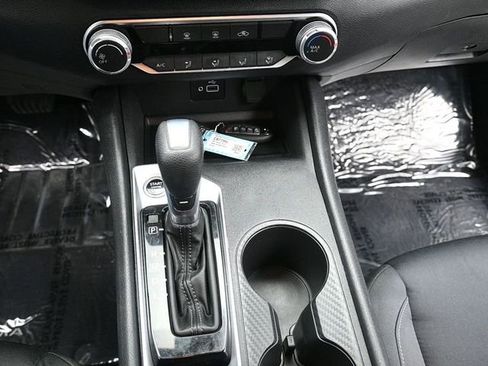 Used 2021 Nissan Altima 2.5 S image 17