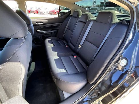 Certified 2022 Nissan Altima 2.5 SV FWD image 33