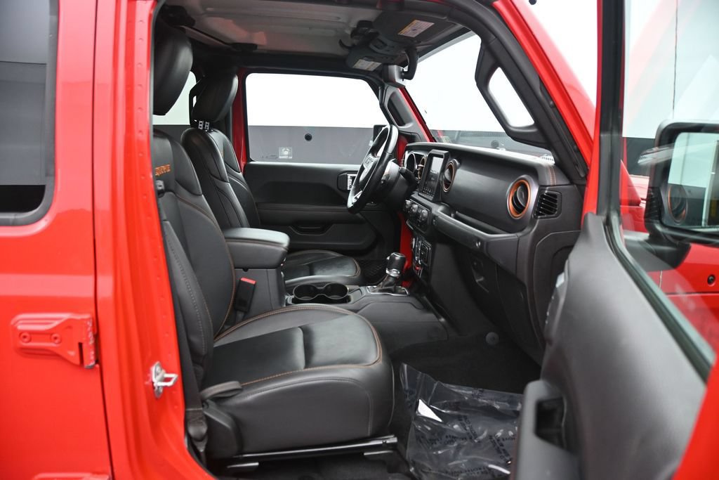 Used 2023 Jeep Gladiator Mojave w/ LED Lighting Group AWD/4WD image 13