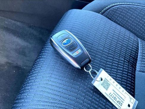 Certified 2024 Subaru Ascent Premium w/ Convenience Package image 14