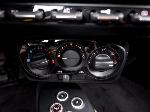 Used 2016 Alfa Romeo 4C Spider w/ Spider Track Package 4 RWD image 35