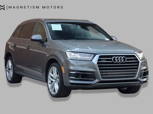 Used 2018 Audi Q7 3.0T Prestige AWD/4WD image 4