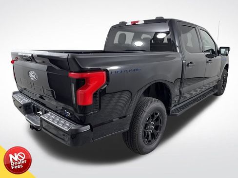 Used 2025 Ford F150 Lightning XLT image 3
