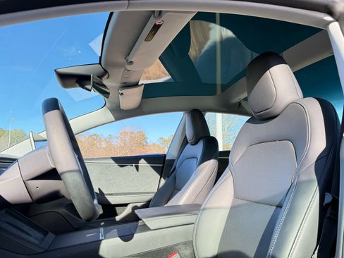 Used 2024 Tesla Model 3 Long Range image 23