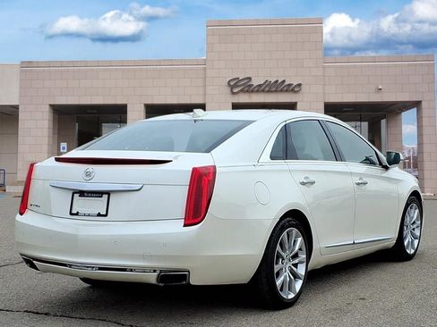 Used 2015 Cadillac XTS Luxury w/ Driver Awareness Package image 5