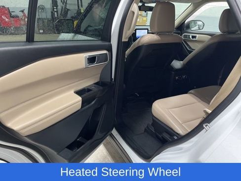 Used 2020 Ford Explorer XLT w/ Equipment Group 202A image 29