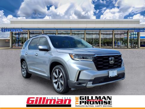 Certified 2025 Honda Pilot Touring image 1