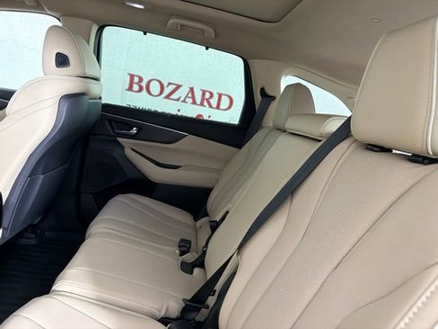 Used 2024 Acura MDX SH-AWD w/ Advance Package image 13