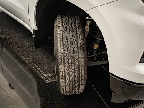 Used 2022 Chevrolet Silverado 1500 W/T w/ WT Value Package image 38