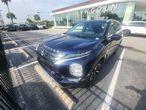 Used 2022 Mitsubishi Outlander SEL FWD image 2