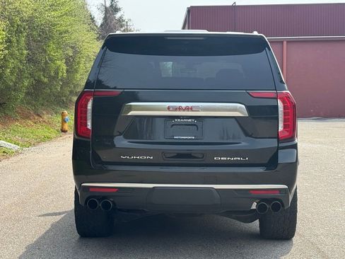 Used 2021 GMC Yukon Denali w/ Denali Premium Package image 6