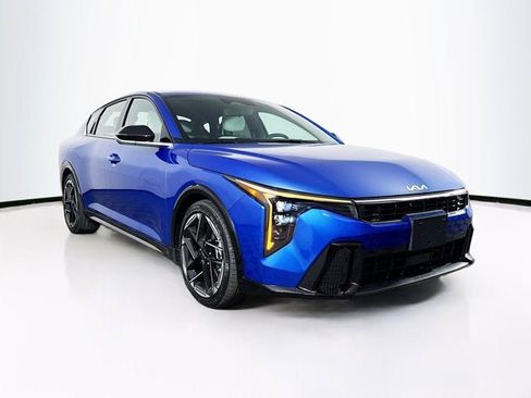 New 2026 Kia K4 GT-Line FWD image 3