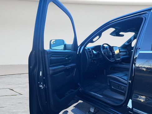 Used 2022 RAM 1500 Limited w/ Body-Colour Bumper Group AWD/4WD image 10