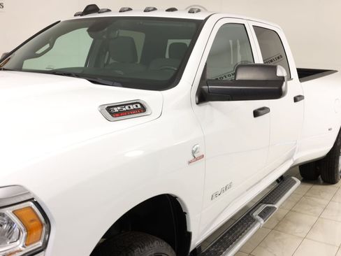Used 2022 RAM 3500 Tradesman AWD/4WD image 45