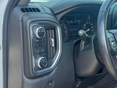 Used 2022 GMC Sierra 1500 Denali w/ Driver Alert Package II AWD/4WD image 24