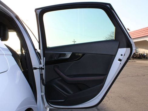 Used 2018 Audi A4 2.0T Premium Plus w/ Premium Plus Package image 5