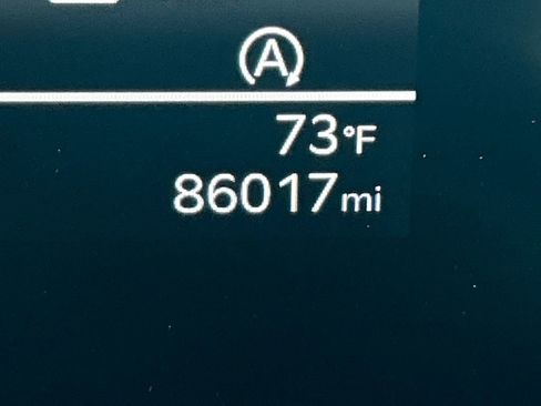 Used 2024 Kia Sorento X-Line EX image 18