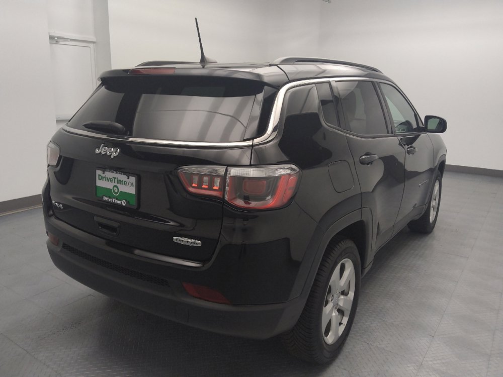 Used 2020 Jeep Compass Latitude w/ Popular Equipment Group AWD/4WD image 9