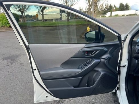 Used 2024 Subaru Crosstrek 2.0i Premium w/ Crosstrek Mirror Package image 15