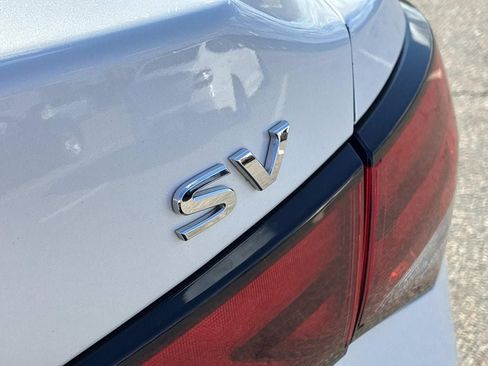 Used 2020 Nissan Sentra SV w/ Trunk Package FWD image 12