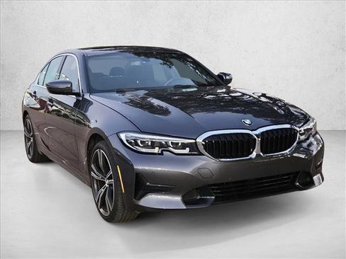Used 2021 BMW 330i Sedan w/ Convenience Package image 3