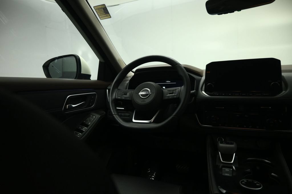 Used 2023 Nissan Rogue Platinum w/ Platinum Premium Package AWD/4WD image 38