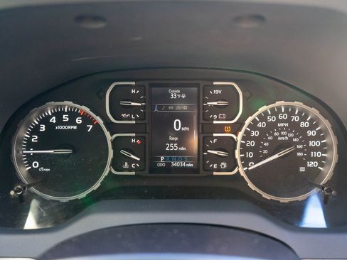 Used 2021 Toyota Tundra SR5 image 21