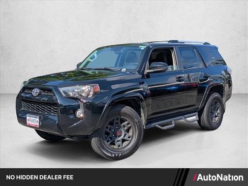 Used 2019 Toyota 4Runner SR5 RWD image 1