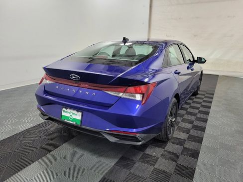 Used 2021 Hyundai Elantra SEL FWD image 9