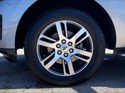 Certified 2022 Ford Expedition XLT RWD image 35