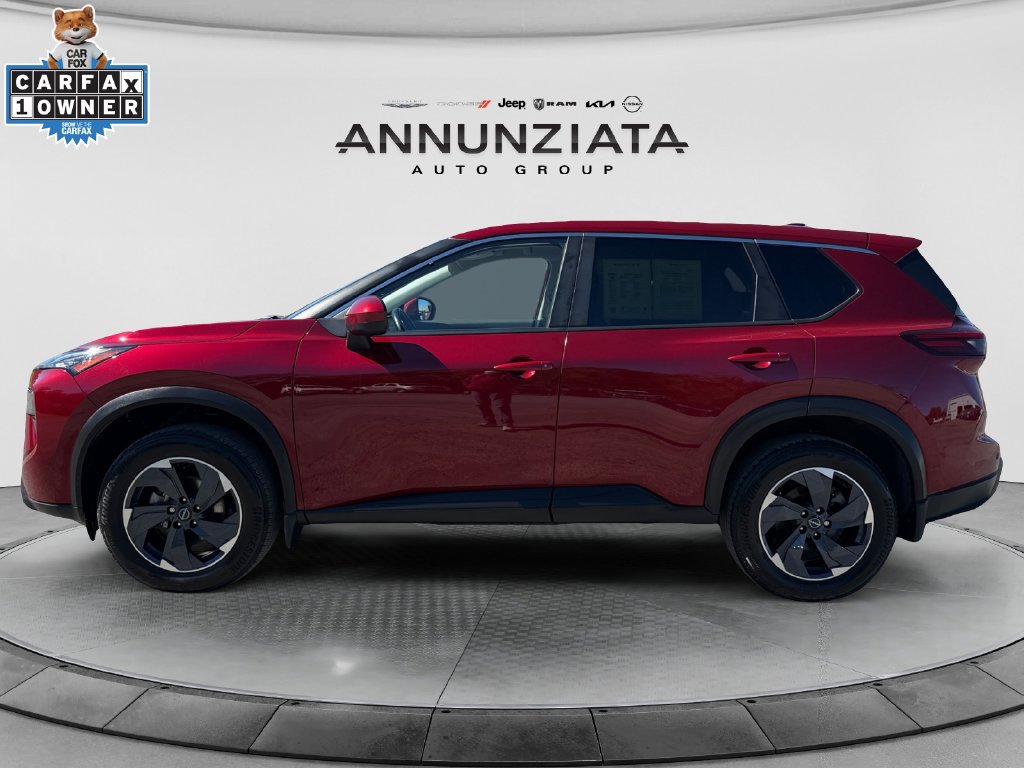 Certified 2025 Nissan Rogue SV AWD/4WD image 2