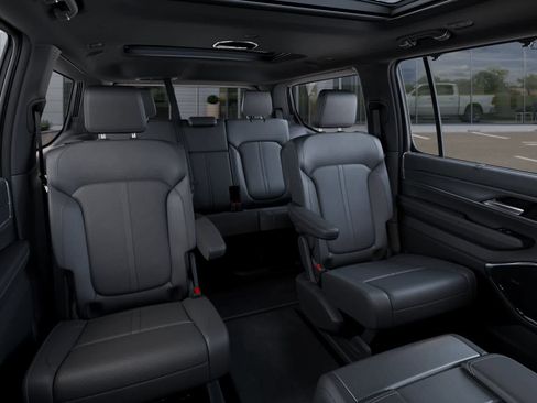 New 2026 Jeep Grand Wagoneer Limited AWD/4WD image 15