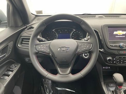 Used 2023 Chevrolet Equinox RS image 11