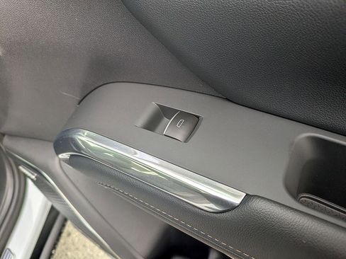 New 2026 Chevrolet Traverse High Country image 39