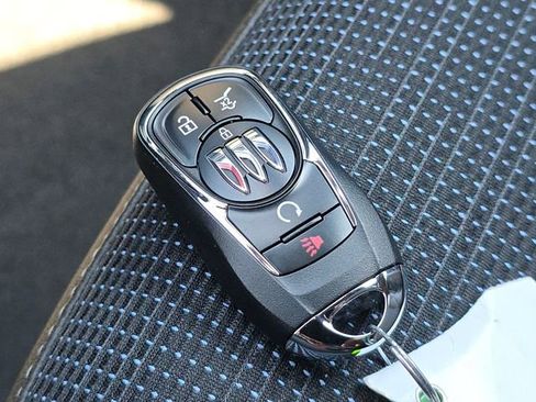 New 2026 Buick Envista Preferred image 32