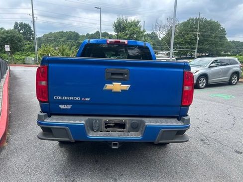 Used 2018 Chevrolet Colorado W/T w/ WT Convenience Package RWD image 4