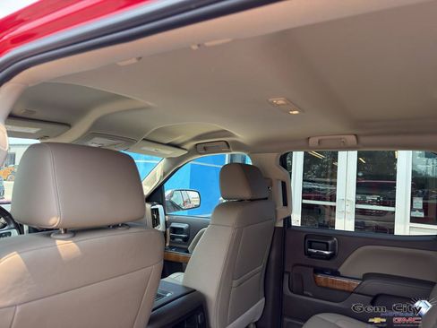 Used 2018 GMC Sierra 1500 SLT AWD/4WD image 12