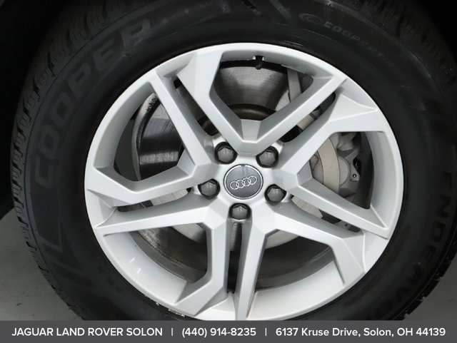 Used 2019 Audi Q5 2.0T Premium w/ Convenience Package AWD/4WD image 39